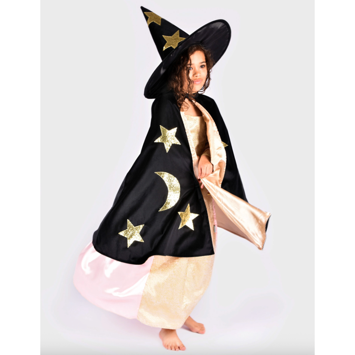 CAPE WITH HAT VELVET BLACK AND GOLD